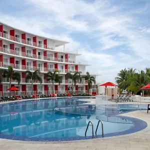 Grand Decameron Cornwall Beach, A Trademark Resort
